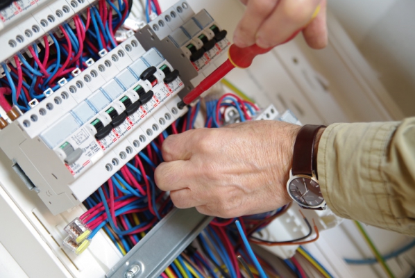 Remplacement de tableau électrique à Tours